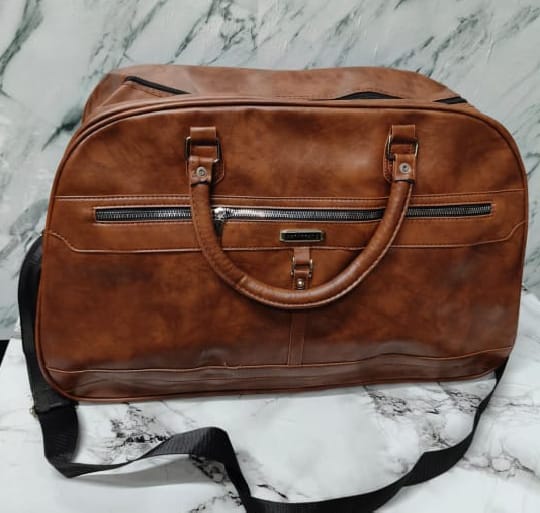 Travel duffle bag