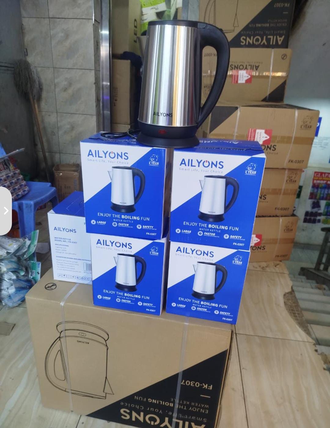 Ailyons 2.2 Litres Stainless Kettle